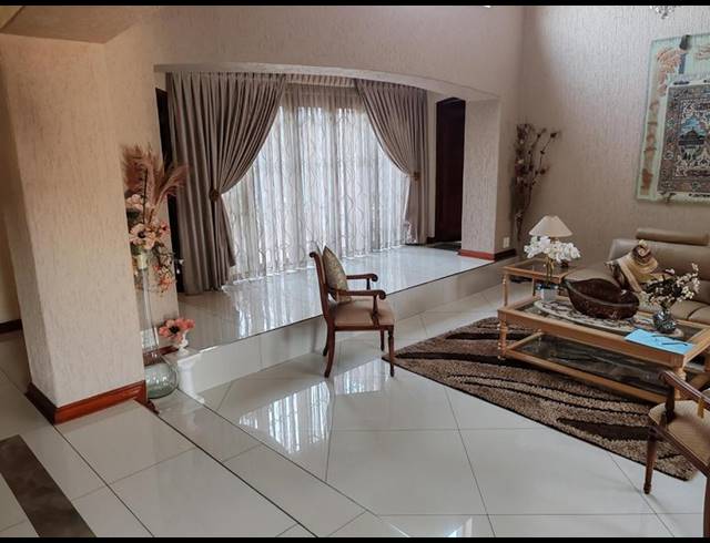 4 BEDROOM HOUSE FOR SALE IN LENASIA